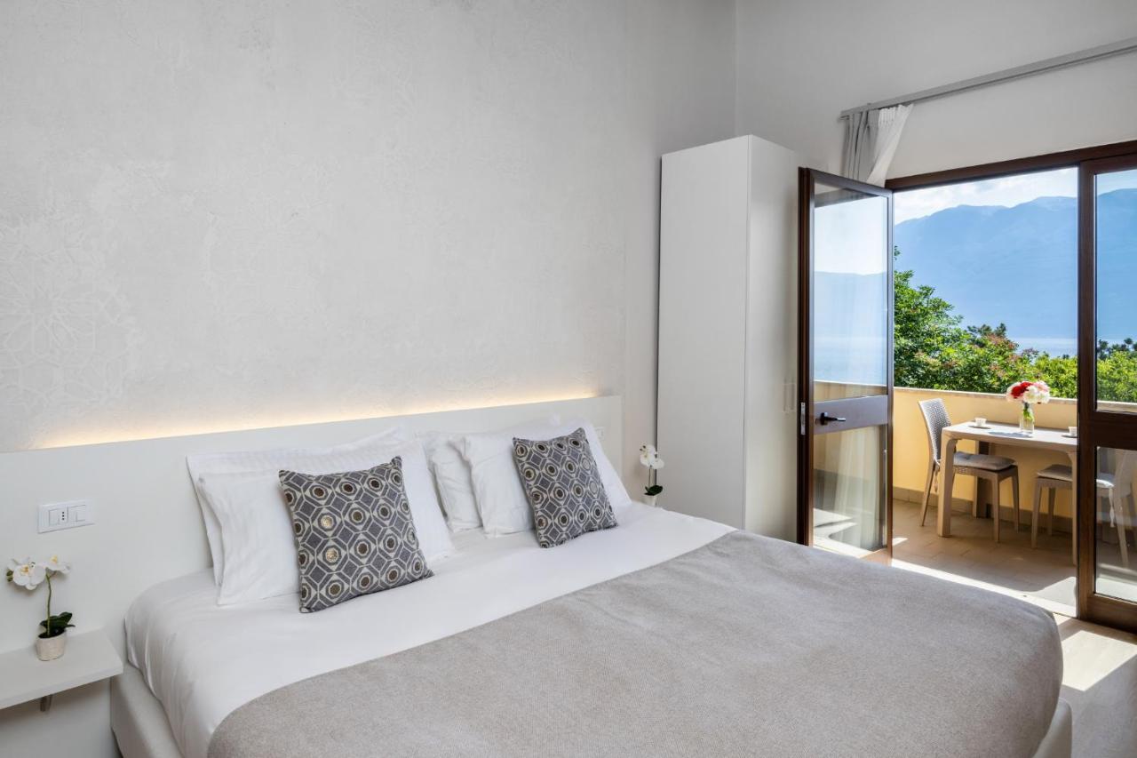 Hotel Meandro - Lake View Gargnano Εξωτερικό φωτογραφία