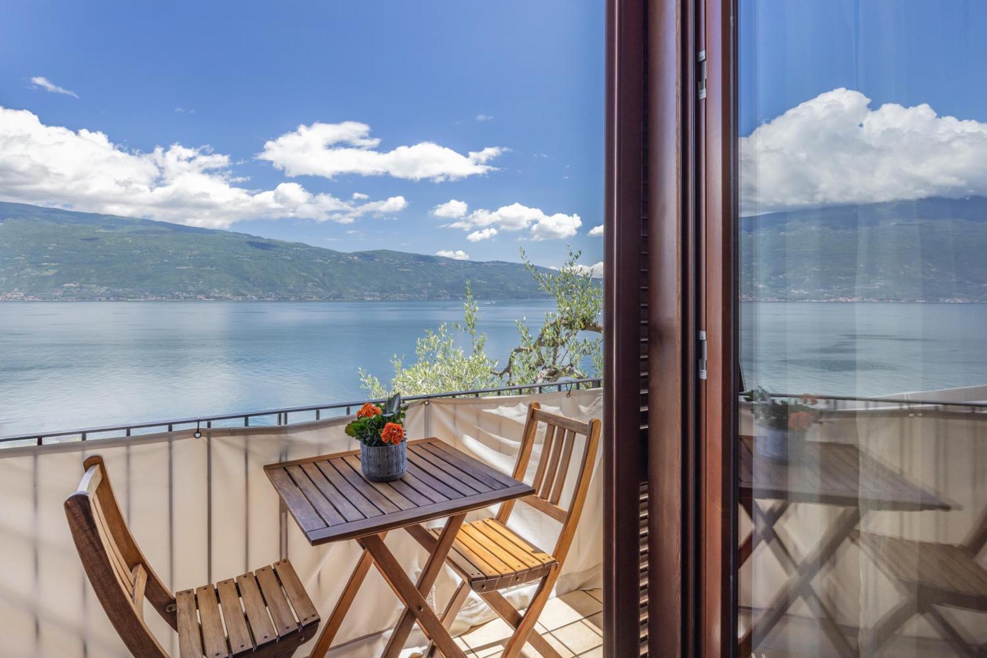 Hotel Meandro - Lake View Gargnano Δωμάτιο φωτογραφία