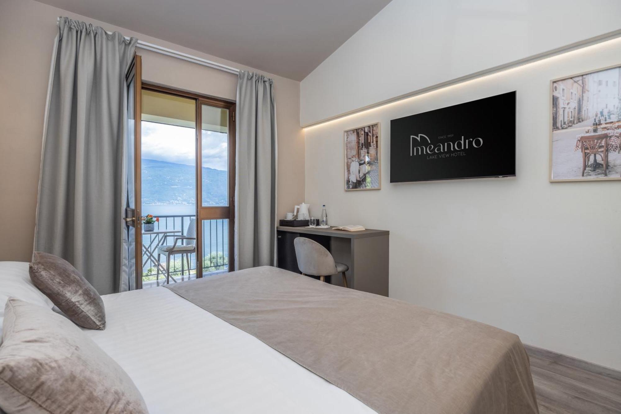 Hotel Meandro - Lake View Gargnano Δωμάτιο φωτογραφία