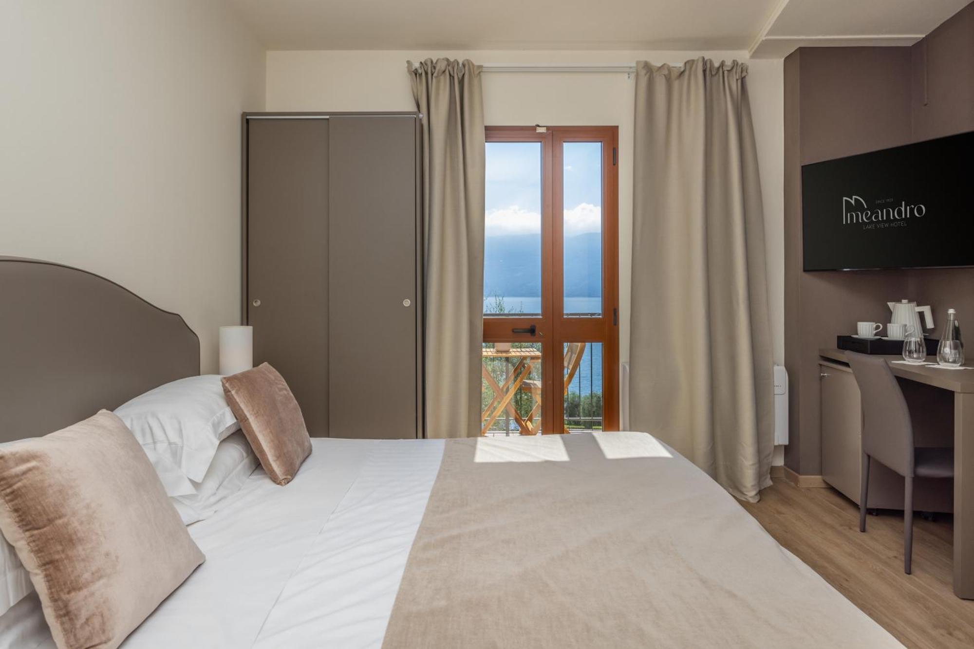 Hotel Meandro - Lake View Gargnano Εξωτερικό φωτογραφία