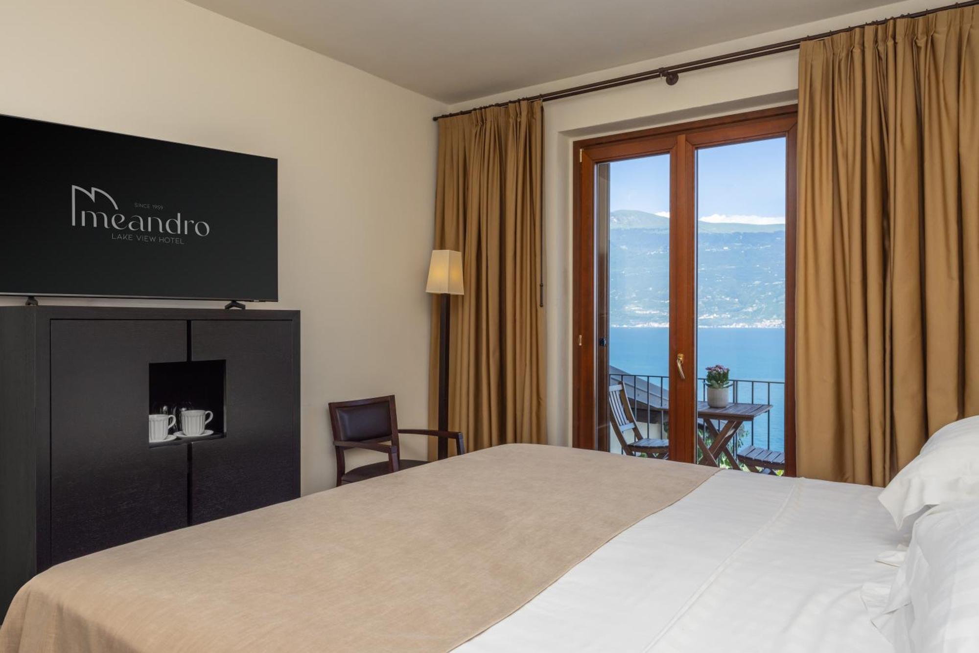 Hotel Meandro - Lake View Gargnano Εξωτερικό φωτογραφία