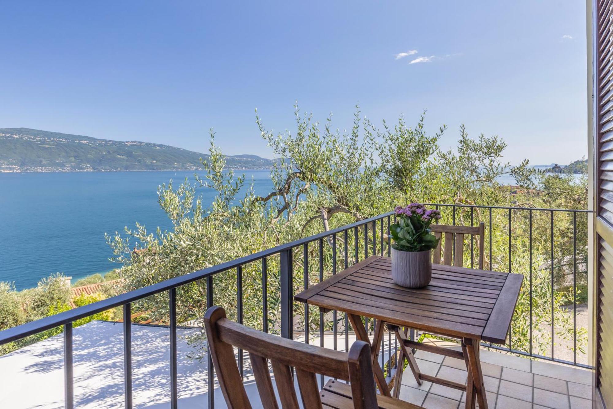 Hotel Meandro - Lake View Gargnano Εξωτερικό φωτογραφία
